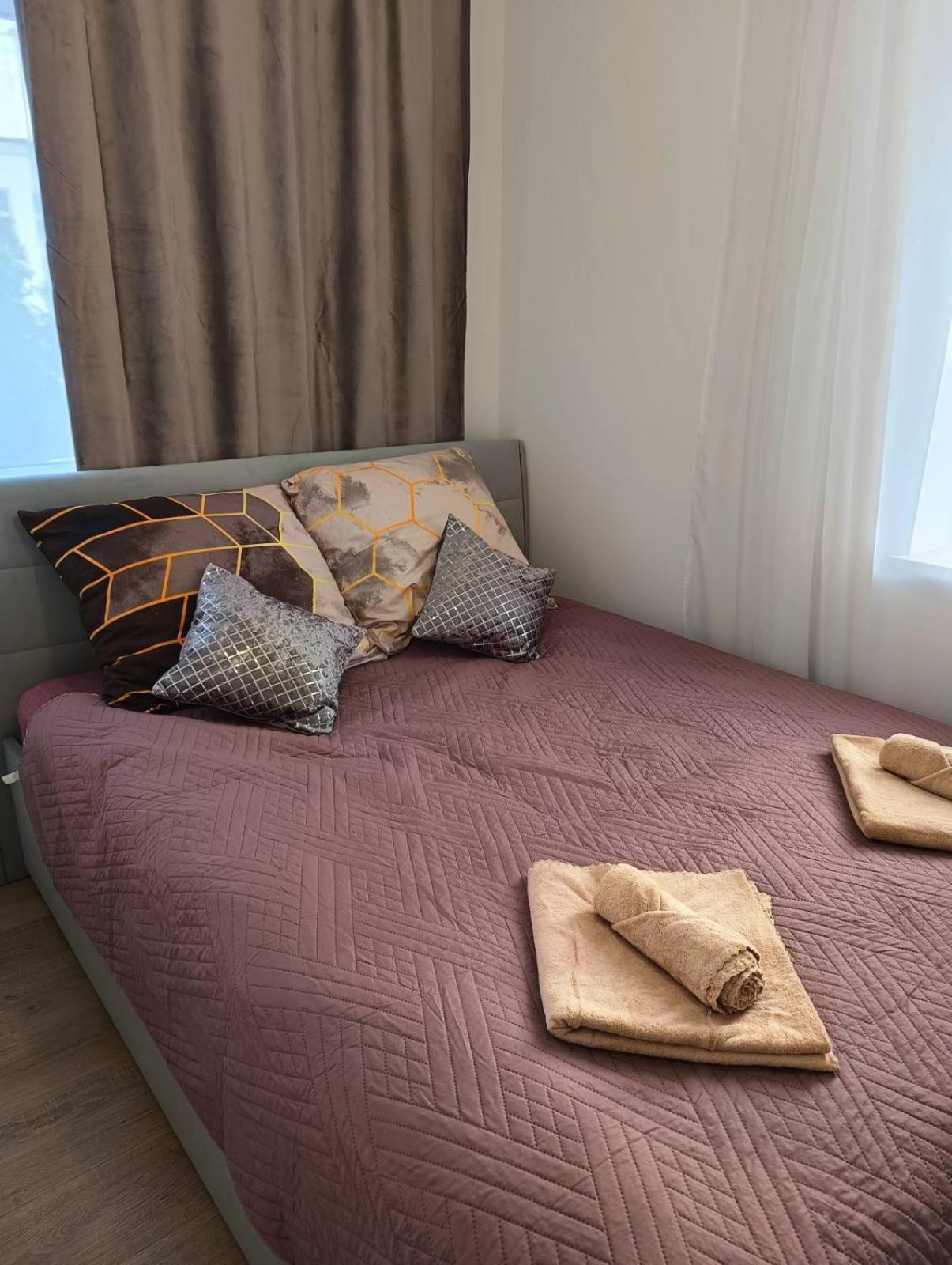 Mh Apartment Жешув Экстерьер фото